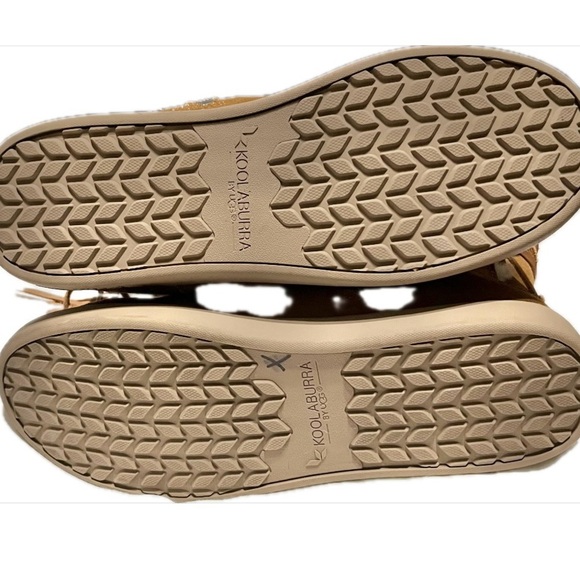 UGG | NWOT KOOLABURRA SHAZI SUEDE BOOTIES SIZE 10 - Picture 7 of 7